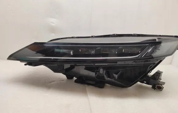 Nissan Ariya Headlight/headlamp STANLEY