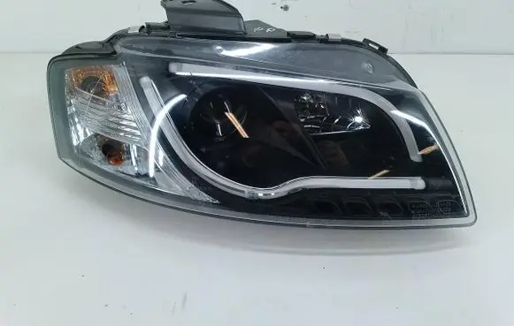 Audi A3 S3 8P Headlight/headlamp SK8401-ADA303