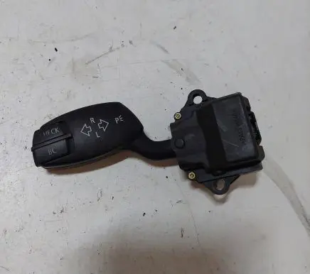 BMW 5 E60 E61 Indicator stalk 695134903