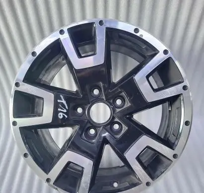 Volkswagen Amarok R17 alloy rim 