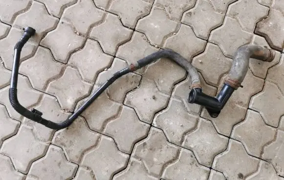 Citroen Berlingo Coolant pipe/hose 9684589080 9671124980