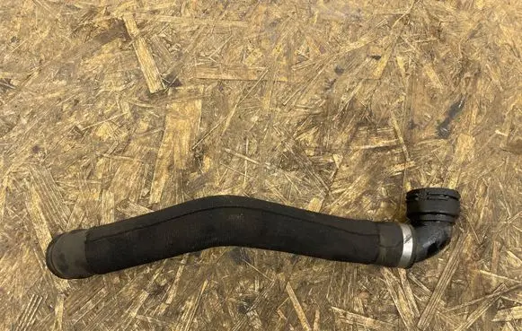 Audi Q5 SQ5 Engine coolant pipe/hose 8R0121055