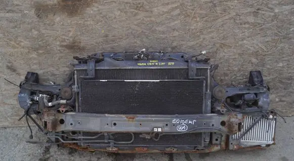 Honda CR-V Radiator support slam panel