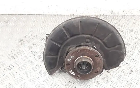 Front wheel hub spindle knuckle