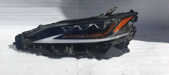 Lexus ES 250 - 300 - 330 Headlight/headlamp