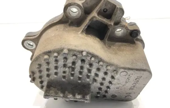 Lexus CT 200H Water pump 
