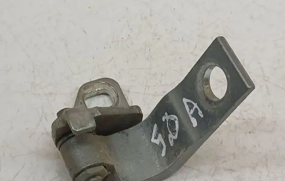 Ford Mondeo MK IV Rear door lower hinge