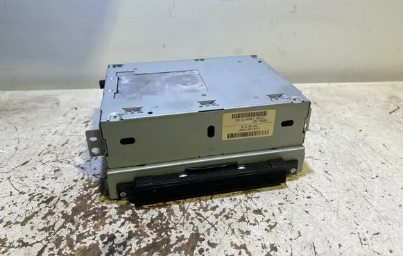 Land Rover Evoque I Radio/CD/DVD/GPS head unit CF6N18C815HG KA1067792 BVJG101B