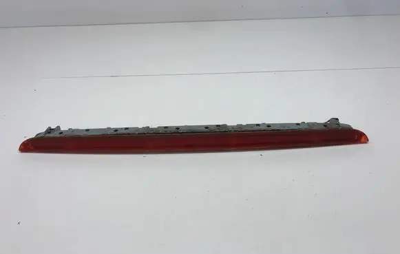 Audi A6 S6 C6 4F Third/center stoplight 4F9945097