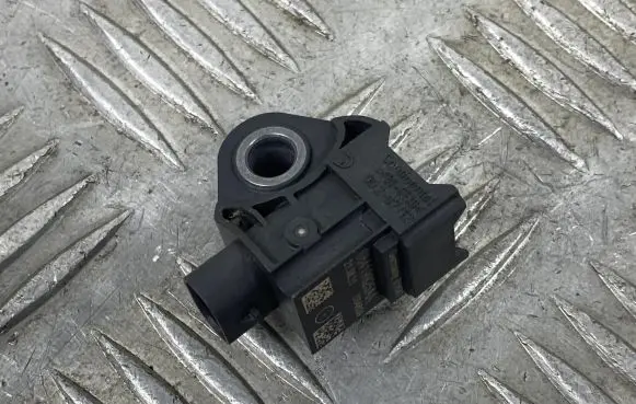 Jeep Grand Cherokee WL Airbag deployment crash/impact sensor 68419925AA