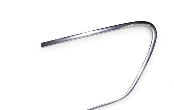Volkswagen Touareg II Rear side glass trim 7P6853996