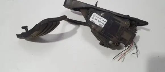 Renault Espace - Grand espace IV Accelerator throttle pedal 8200007512 6PV008119-22