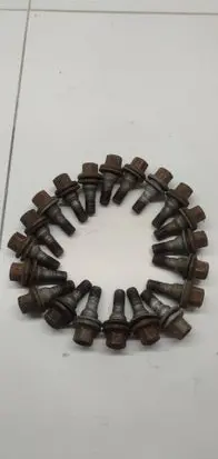 Citroen C4 II Picasso Nuts/bolts 