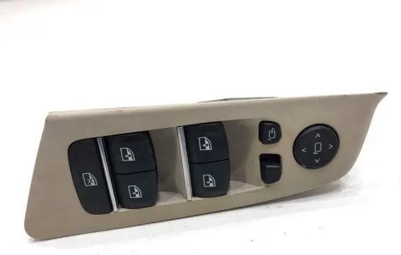 BMW 5 G30 G31 G38 Electric window control switch 6832728