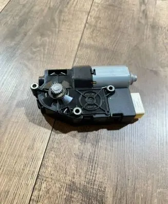 Mercedes-Benz E C207 W207 Door control unit/module A2079060900 1720676E A2129020802