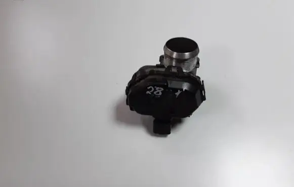 Ford Focus Throttle valve 9807238580