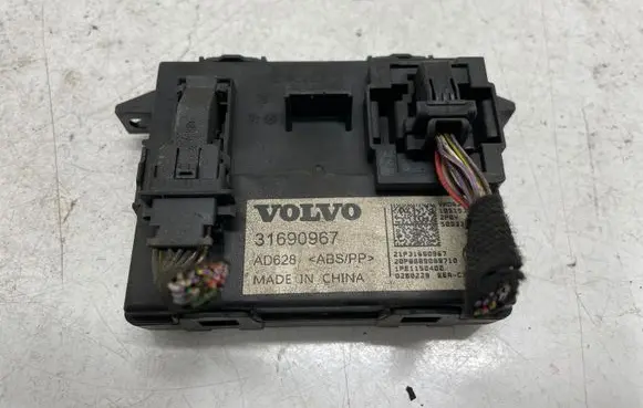 Volvo XC40 Other control units/modules 31690967