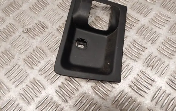 Dodge RAM Rear door handle cover 1GY64TRMAA