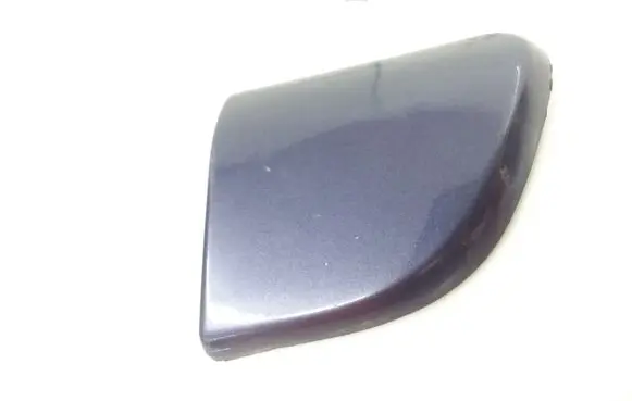 Fender trim (molding)