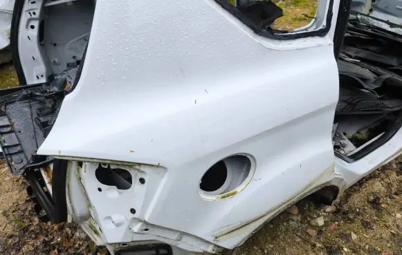 Ford Kuga I Rear quarter panel 