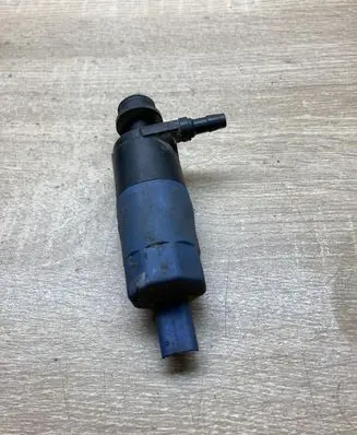 Peugeot 407 Windscreen/windshield washer pump 9641086680 9642218000