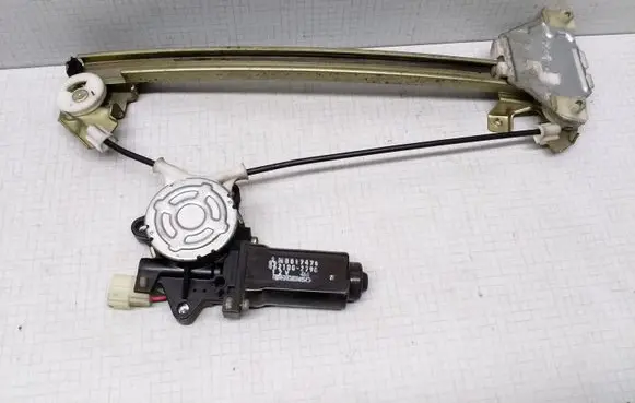 Mitsubishi Galant Rear door window regulator with motor MB517476 0621002790