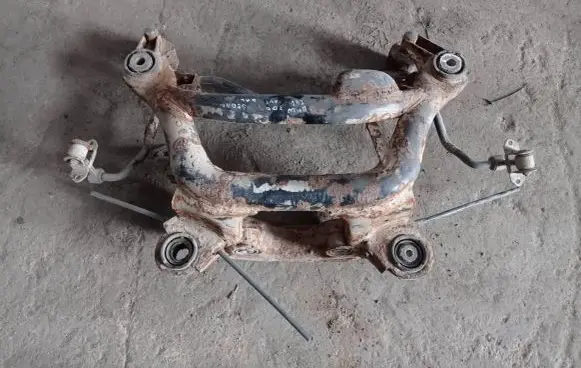 BMW 3 E46 Rear subframe