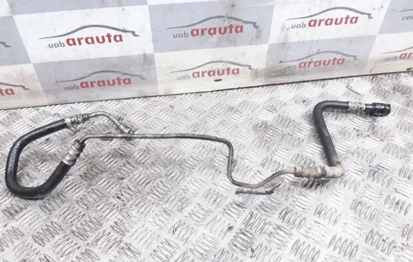 BMW 5 E60 E61 Power steering hose/pipe/line 6766413