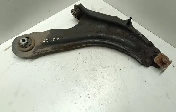 Mercedes-Benz Citan W415 Front lower control arm/wishbone 