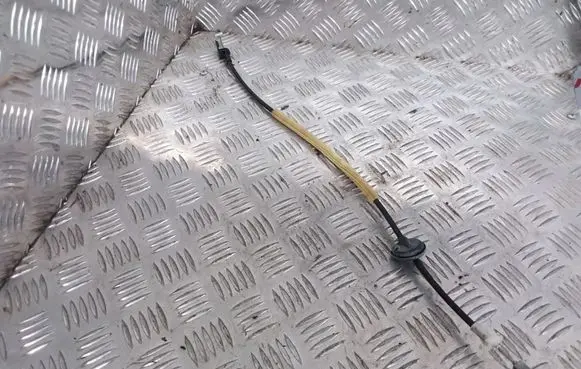 Rear door cable line