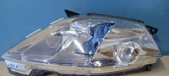 Nissan Leaf I (ZE0) Headlight/headlamp 260103NL5A A1M1300000