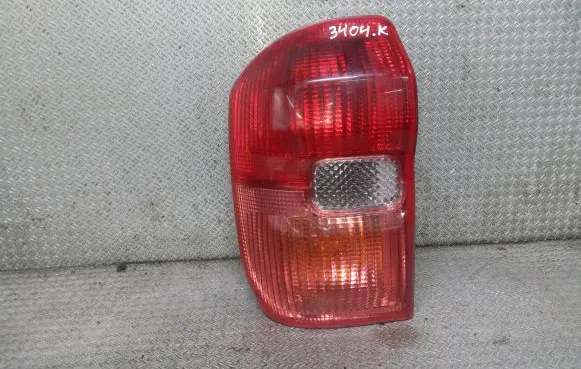 Toyota RAV 4 (XA20) Rear/tail lights