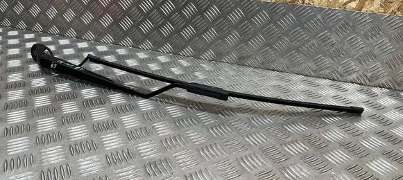 Citroen C4 Cactus Front wiper blade arm 9801815280