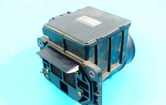 Mitsubishi Carisma Mass air flow meter E5T05271 IMPRK983352