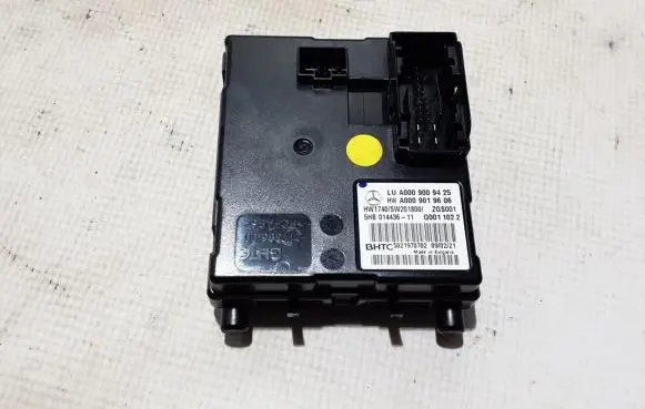 Mercedes-Benz GLC C253 Air conditioning/heating control unit A0009009425