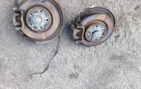 Renault Kangoo II Rear wheel hub