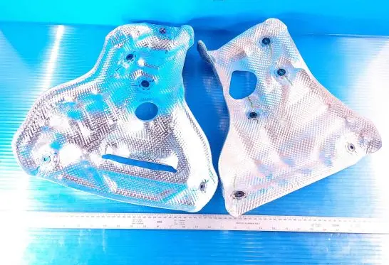 Toyota Sienna XL40 IV Exhaust heat shield