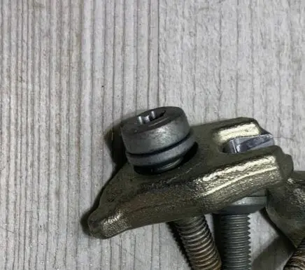 Renault Megane IV Fuel Injector clamp holder