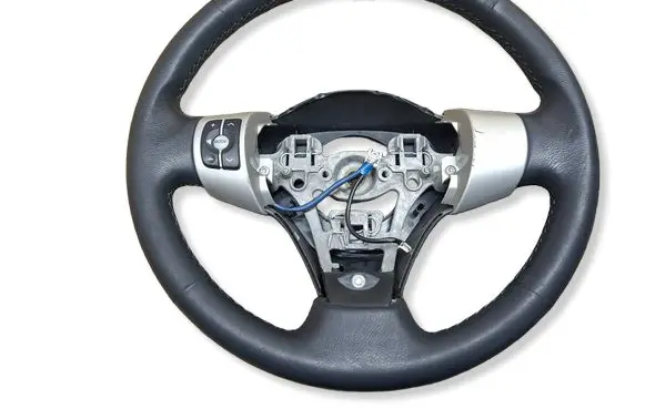 Toyota Yaris Steering wheel 305460899FKAAC