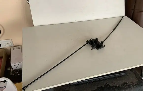 Audi Q3 F3 Engine bonnet/hood lock release cable 83A823529
