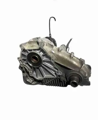 Gearbox transfer box case