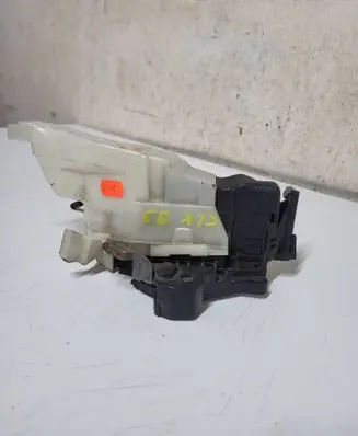 Mercedes-Benz CLK A208 C208 Front door lock 2087200435