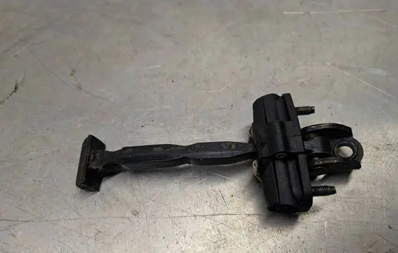 Ford Fiesta Front door check strap stopper 
