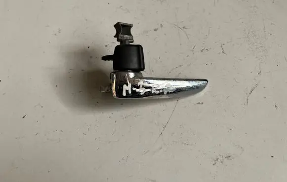 Mazda 3 I Front door interior handle