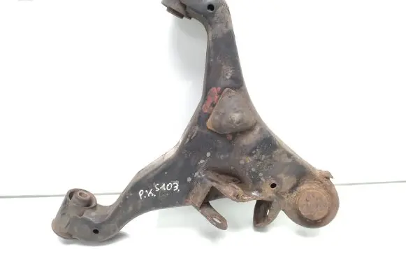 Nissan Pathfinder R51 Front lower control arm/wishbone 54501
