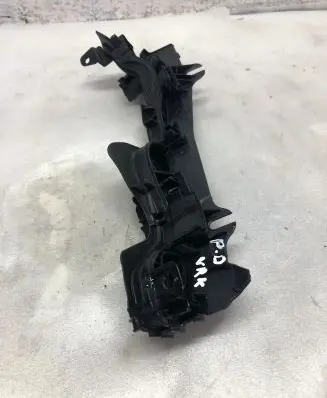 Mercedes-Benz C W206 Other engine bay part A2068311000