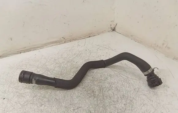 BMW X5 E53 Engine coolant pipe/hose 7789403