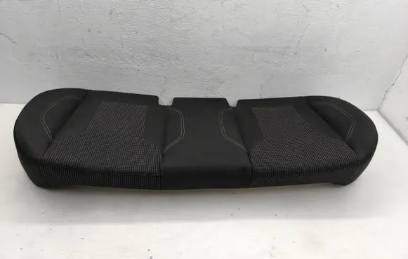 Ford Fiesta Second row seats 