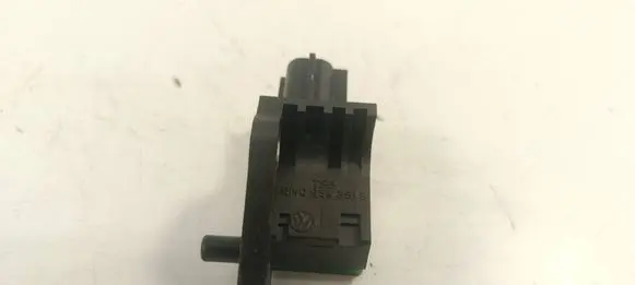 Volkswagen Tiguan Airbag deployment crash/impact sensor 5N0959351B