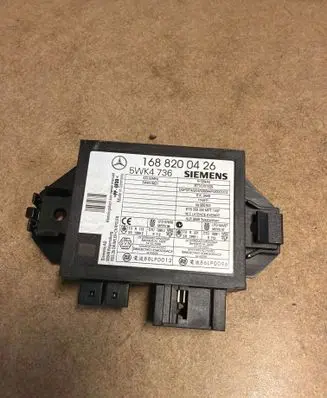 Mercedes-Benz A W168 Immobilizer control unit/module 1688200426 86LP0096 5WK4736